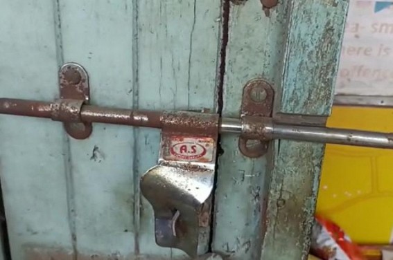 Shop Looted at Durga Chowmuhani, Thieves remain untraced Shop Looted at Durga Chowmuhani, Thieves remain untraced