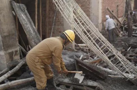 Building collapses in north Delhi; 1 killed Building collapses in north Delhi; 1 killed