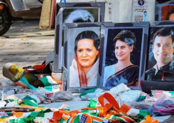 Priyanka to take stock of poll debacle in UP Priyanka to take stock of poll debacle in UP