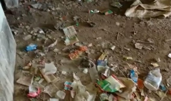 Nesha Mukt Tripura (?) School hostel’s abandoned room in Charilam RD block turned into ‘Drug Addiction Center’ : Locals demand Police Action Nesha Mukt Tripura (?) School hostel’s abandoned room in Charilam RD block turned into ‘Drug Addiction Center’ : Locals demand Police Action