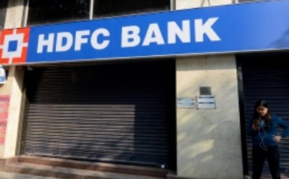 HDFC announces merger with HDFC Bank, shares surge HDFC announces merger with HDFC Bank, shares surge