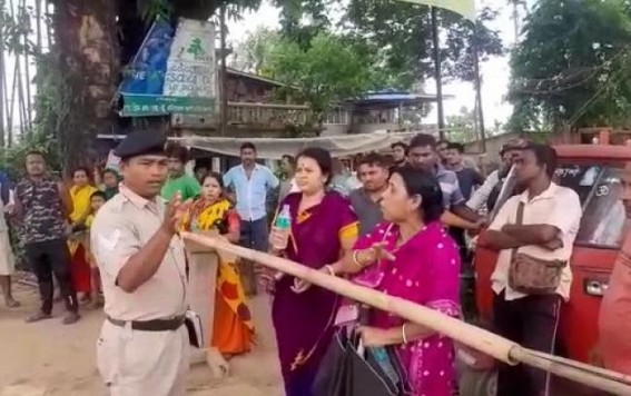 Locals blocked Kailashahar-Dharmanagar road seeking proper drainage system Locals blocked Kailashahar-Dharmanagar road seeking proper drainage system