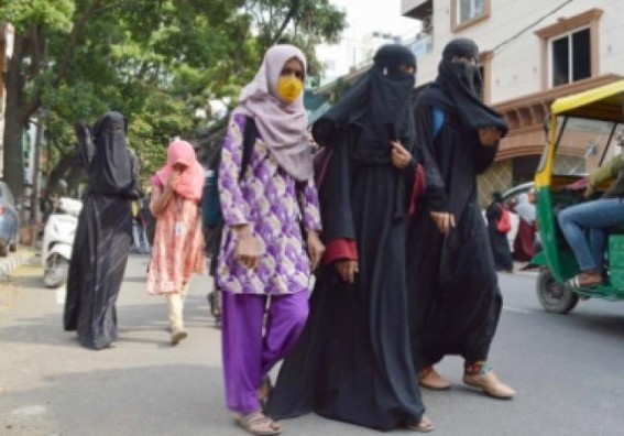 Hijab-clad students denied entry to K'taka college