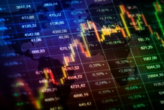 Balancing Act: Domestic funds counter FII selling spree Balancing Act: Domestic funds counter FII selling spree