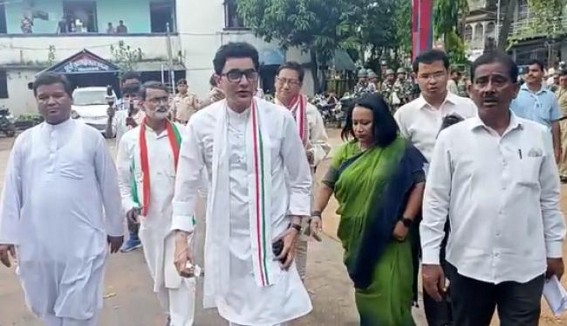 Congress Gherao East Agartala Police Station demanding Arrest of BJP Minister Sushanta Chowdhury for Attacking Congress candidate Sudip Roy Barman ahead of By-Poll