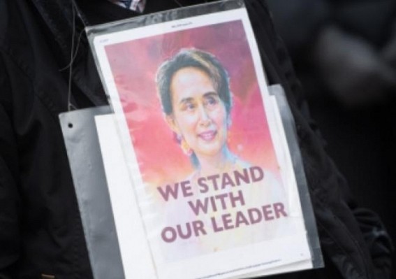 Aung San Suu Kyi sent to solitary confinement: Report Aung San Suu Kyi sent to solitary confinement: Report