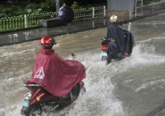 Heavy rains, flooding affect over 3.75 mn in south China Heavy rains, flooding affect over 3.75 mn in south China