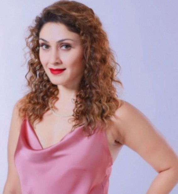 Manjari Fadnnis on how OTT has changed her career and 'Miya Biwi Aur Murder' Manjari Fadnnis on how OTT has changed her career and 'Miya Biwi Aur Murder'