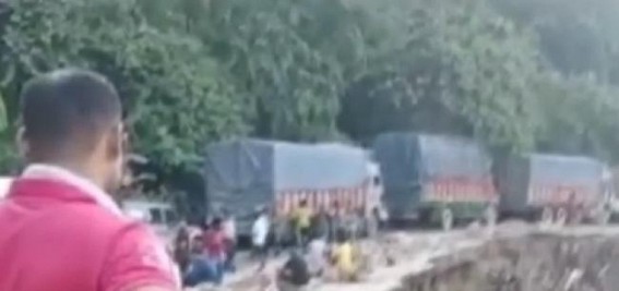 Tripura Bound Vehicles are Stuck in Meghalaya as Traffic Immovable covering 25 KM areas