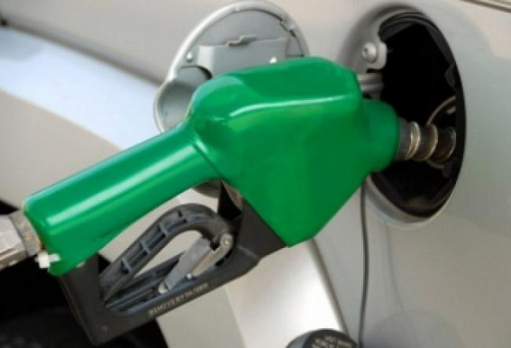 Petrol price to go down today, says Pak FM Petrol price to go down today, says Pak FM