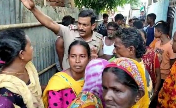 Housewife's Hanging Body was found in Mylakhala area (Agartala) : Family alleged Murder Housewife's Hanging Body was found in Mylakhala area (Agartala) : Family alleged Murder