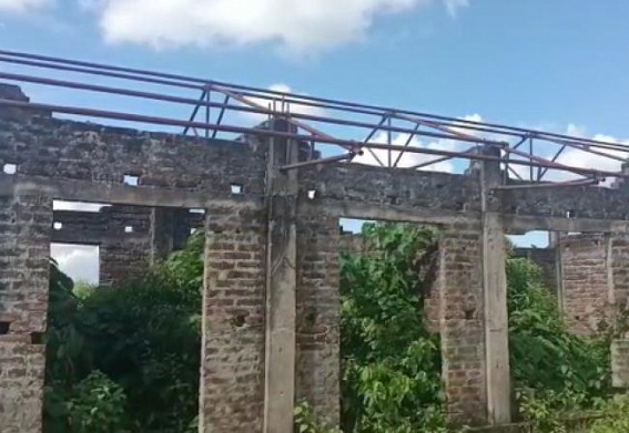 School Construction work Stopped, Allegation of Fund Embezzlement against Engineer School Construction work Stopped, Allegation of Fund Embezzlement against Engineer