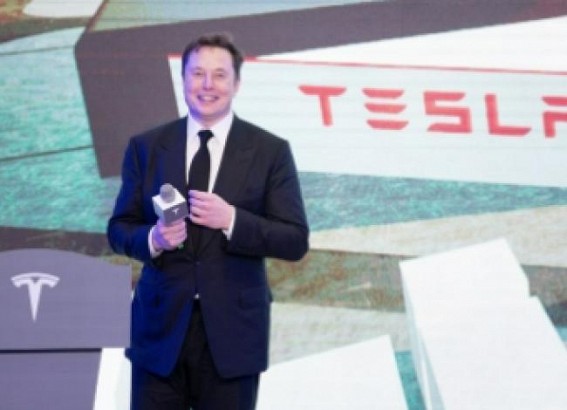 Tesla sold 75% of its Bitcoin, Musk says Dogecoin still with him