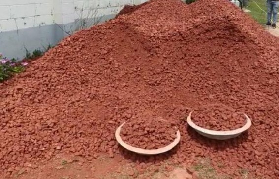 Public alleged Low Quality Construction work in Lankamura school building construction Public alleged Low Quality Construction work in Lankamura school building construction