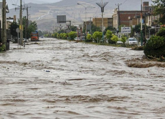6 dead, multiple missing in Iran flash flood