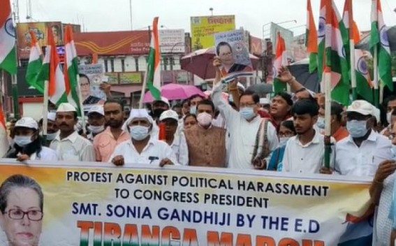 Congress protests ED’s interrogation of Sonia Gandhi Congress protests ED’s interrogation of Sonia Gandhi