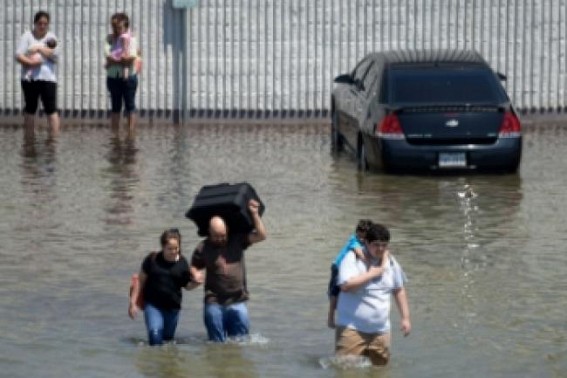 'Historic' floods in Kentucky kill 8