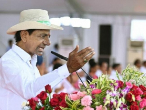KCR promises free power to farmers across India