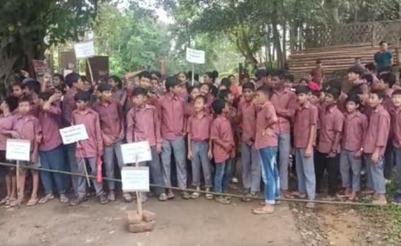 Massive Teachers’ Crisis Continues in Tripura Schools : Students protested in Kailshahar, blocked road