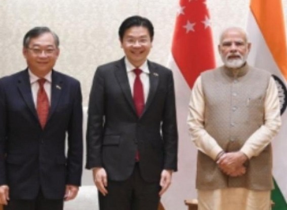 India-Singapore ministerial delegation meets PM Modi India-Singapore ministerial delegation meets PM Modi