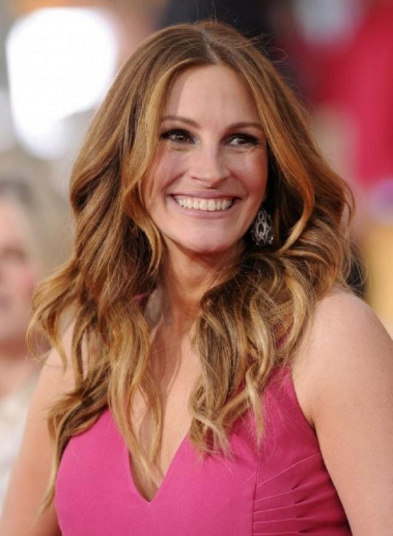 It was only in 2000 that Julia Roberts got equal pay for equal work