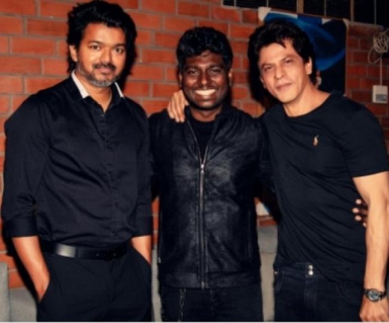 When Vijay treated SRK with delicious food When Vijay treated SRK with delicious food