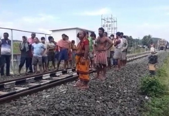 Increasing crimes in state: A demise man was kept on Railway track after murder in Ratanpur area under Belonia police station Increasing crimes in state: A demise man was kept on Railway track after murder in Ratanpur area under Belonia police station