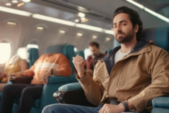 'Diwali came a day early': Ayushmann celebrates Indo-Pak thriller on airport runway