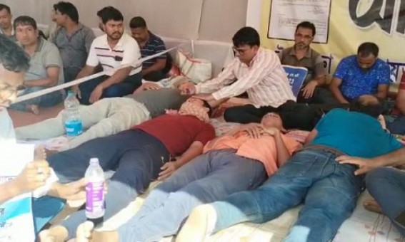Many agitating 10,323 teachers fall sick on the 7th Day of Hunger Strike at Rabindra Bhawan Premises