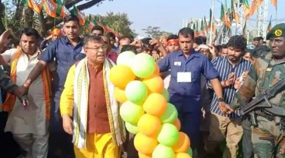 BJP’s Political campaigning with Public Money in Tripura : In Govt Sponsored Program of PM Modi BJP workers joined with Party Flags and Slogans BJP’s Political campaigning with Public Money in Tripura : In Govt Sponsored Program of PM Modi BJP workers joined with Party Flags and Slogans