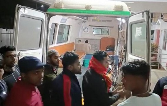 Drunk and drive, one died on spot and two injured critically in Sonamura area Drunk and drive, one died on spot and two injured critically in Sonamura area