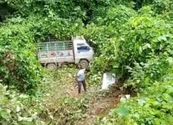 Vehicle fell into ditch in Sepahijla area, 1 died