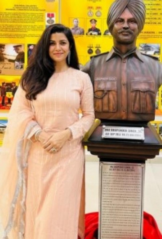Nimrat visits Patiala for inaugural of late father's statue at Regiment