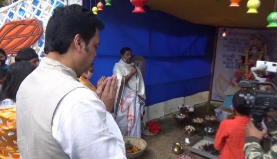 Maskless Biplab Deb On Saraswati Puja, Biplab Deb prayed for ‘Vidya Jyoti’ project’s successful mission Maskless Biplab Deb On Saraswati Puja, Biplab Deb prayed for ‘Vidya Jyoti’ project’s successful mission