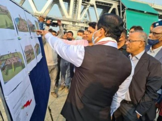 Sonowal reviews tourist jetty, river front projects in Dibrugarh
