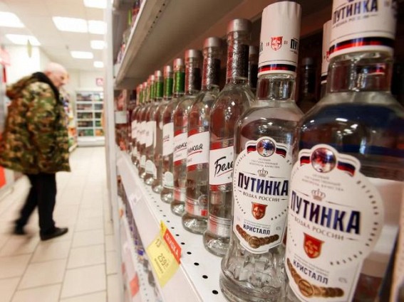 Canadian liquor stores pull out Russian Vodka from shelves