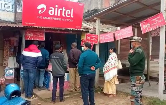 Shop looted in Udaipur, Locals alleged Police’s Negligence Shop looted in Udaipur, Locals alleged Police’s Negligence