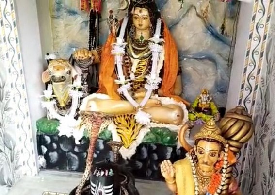 Thieves looted Gold Ornaments from a Temple in College Tila, Agartala Thieves looted Gold Ornaments from a Temple in College Tila, Agartala