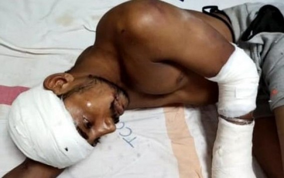 Around 20-25 miscreants beat a 27 year old youth brutally in Khayerpur Around 20-25 miscreants beat a 27 year old youth brutally in Khayerpur
