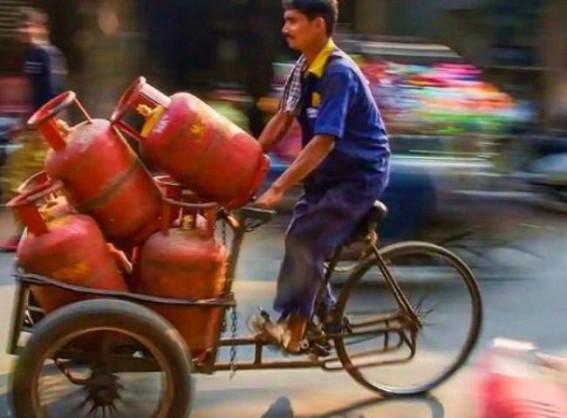 After Petrol, Diesel now Cooking Gas Price goes higher after Assembly Polls end : Rs. 50 hiked per Cylinder