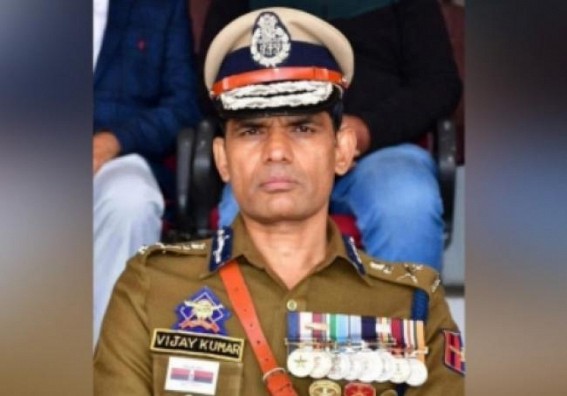 ADGP Kashmir reviews security scenario in Baramulla ADGP Kashmir reviews security scenario in Baramulla