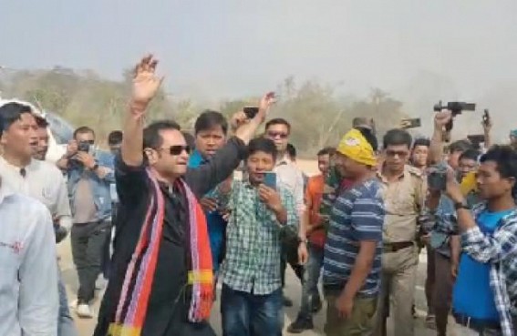 ‘If BJP Offers Money take it but don’t Vote it’: Tipra Motha Supremo told Voters at Raima Valley : Says 'It's not BJP's Father's Money ! It's your money' ‘If BJP Offers Money take it but don’t Vote it’: Tipra Motha Supremo told Voters at Raima Valley : Says 'It's not BJP's Father's Money ! It's your money'