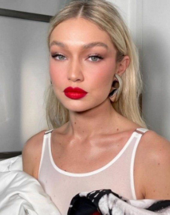 Gigi Hadid calls herself 'nepotism baby', but credits parents for work ethics Gigi Hadid calls herself 'nepotism baby', but credits parents for work ethics