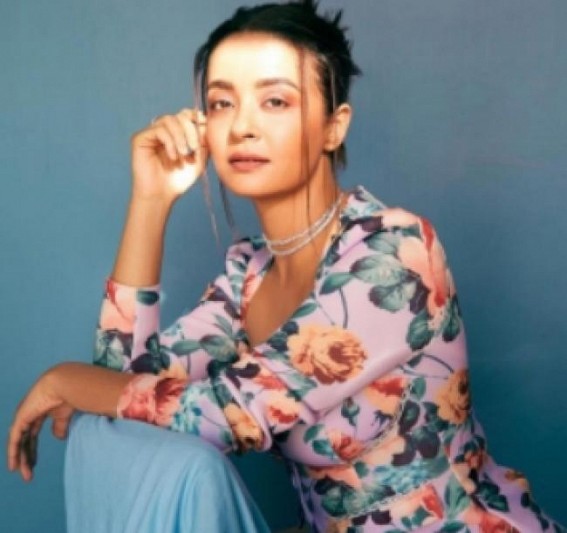 Naina Naidu is 'the most intense role' Surveen Chawla has ever played Naina Naidu is 'the most intense role' Surveen Chawla has ever played