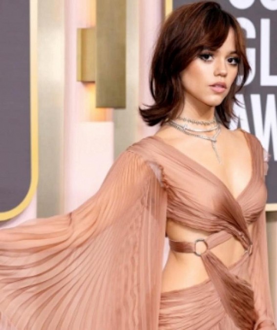 Jenna Ortega in talks to star in Tim Burton's 'Beetlejuice 2' Jenna Ortega in talks to star in Tim Burton's 'Beetlejuice 2'