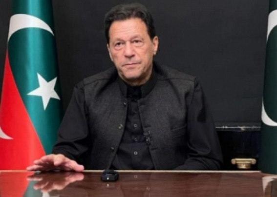 Live coverage banned in Islamabad as Imran appears for a hearing Live coverage banned in Islamabad as Imran appears for a hearing