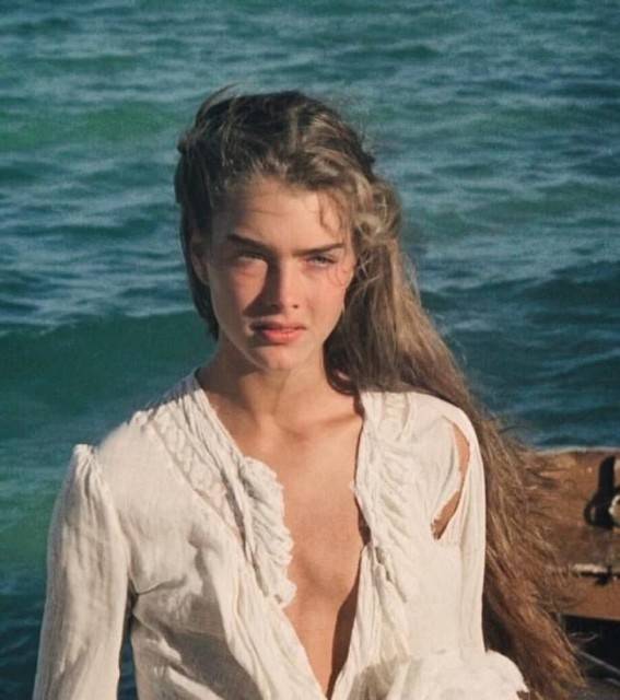 Brooke Shields 'amazed' she 'survived' being sexualised from 11