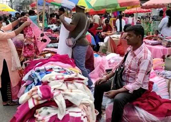 Chaitra Fair : Allegation of illegal collection of money from hawkers by a section of BJP members Chaitra Fair : Allegation of illegal collection of money from hawkers by a section of BJP members