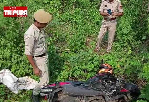 Theft Motorbike from Nagerjala Parking has been Recovered in Bishalgarh’s Forest area Theft Motorbike from Nagerjala Parking has been Recovered in Bishalgarh’s Forest area