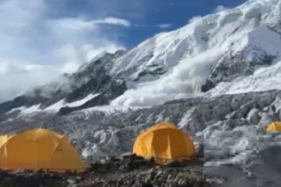 3 killed, 12 injured in avalanche in Nepal 3 killed, 12 injured in avalanche in Nepal